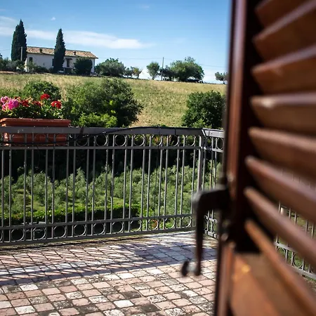 Pollitium Villa *